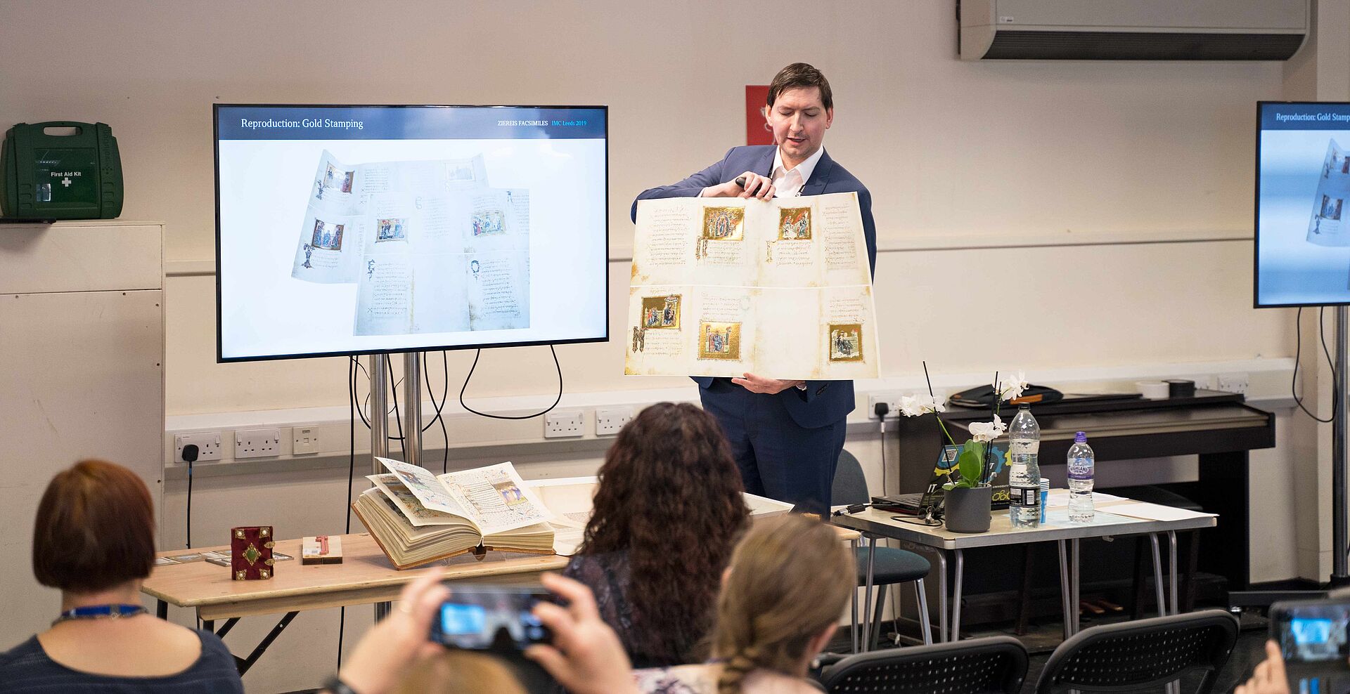 Ziereis Facsimiles Lecture IMC Leeds_5