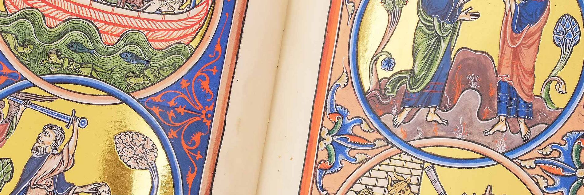 <i>“A book treasure shining with light from the magnificent Sainte Chapelle in Paris”</i>