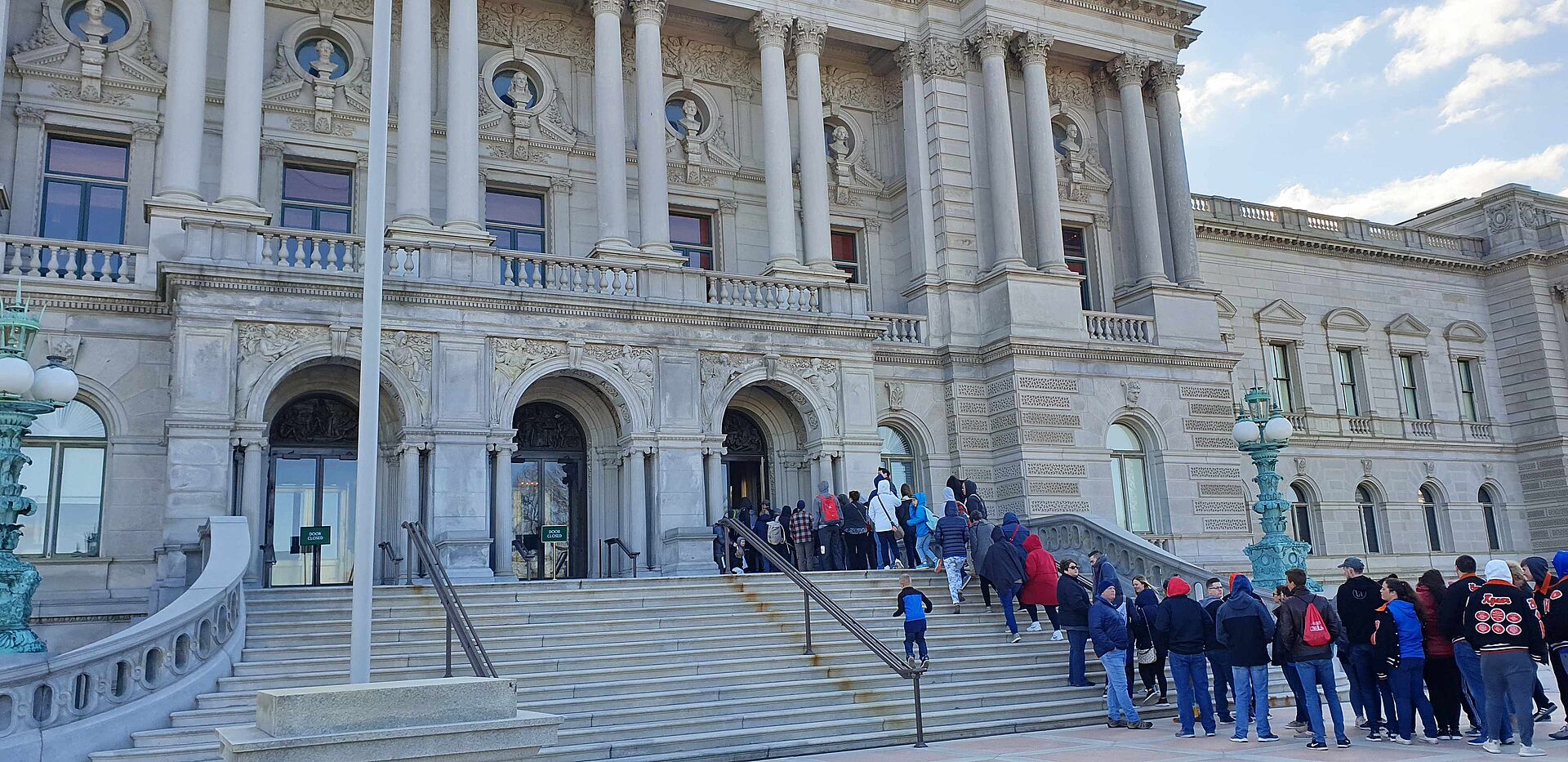 Lines form early on
